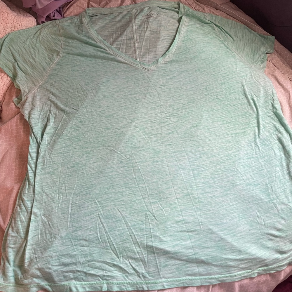 Ava & Viv Top